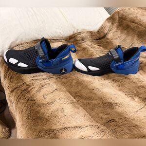 Nike Jordan Trunner Black and Blue Sneakers